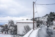 Καιρός: Παγωμένο τριήμερο με χιόνια και πολικές θερμοκρασίες – Πού θα χτυπήσουν τα φαινόμενα τις επόμενες ώρες και τι θα συμβεί στην Αττική