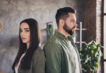 Συναισθηματική ωριμότητα: Πότε χρησιμοποιείται ως άμυνα;