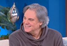 Οδυσσέας Σταμούλης: Όσα είπε για τον γάμο του αλλά και τον τρόπο που τον «αγκάλιασε» ο κόσμος εδώ και ένα χρόνο