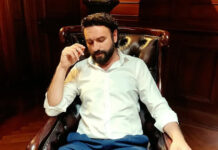 Μελέτης Ηλίας: Τον σήκωσαν… πιγκουίνοι στον αέρα και εκείνος ανησύχησε για τη μέση τους!