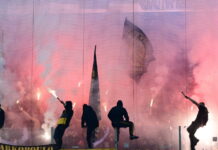 Η ΑΕΚ τιμωρήθηκε από τη ΔΕΑΒ με μία αγωνιστική κεκλεισμένων των θυρών για όσα έγιναν στο ντέρμπι με τον Ολυμπιακό