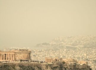 Η αφρικανική σκόνη θα «πνίξει» την χώρα το Σαββατοκύριακο – Οι «κόκκινες» περιοχές