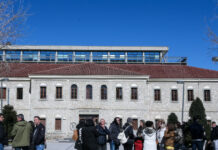 Βιολάντα: Απολογείται ο ιδιοκτήτης για την φονική έκρηξη – Ξανά έξω από το δικαστήριο εργαζόμενοι για συμπαράσταση