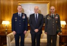 Συνάντηση Δένδια με τον Ευρωπαίο Ανώτατο Διοικητή του ΝΑΤΟ: Στο επίκεντρο η «Ατζέντα 2030» και ο μετασχηματισμός της Συμμαχίας