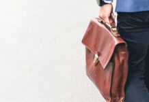 Δήμος προσλαμβάνει και απόφοιτους Γυμνασίου για διάφορες ειδικότητες – Όλες οι λεπτομέρειες