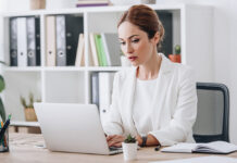 Δουλειά: Τα 4 χαρακτηριστικά που έχει ένας επιτυχημένος μάνατζερ