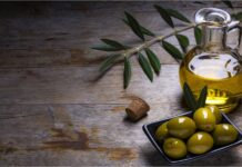 Ελαιόλαδο: Πότε αναμένεται να αλλάξει η τιμή του- Πόσο πωλείται σήμερα ο «ελληνικός χρυσός»