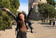 Ελένη Τσολάκη: Καθαρά Δευτέρα με φόντο τον Θερμαϊκό και την οικογένειά της