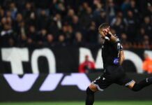 ΠΑΟΚ – ΑΕΚ: Ο Στρακόσα απέκρουσε το πέναλτι του Γιακουμάκη και κράτησε το μηδέν στο ντέρμπι