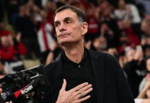 Ολυμπιακός: Παρακάμερα με αποθέωση για Μπαρτζώκα στο ΣΕΦ και φόρος τιμής στα θύματα της θύρας 7