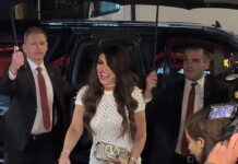 Μελάνια Τραμπ: Πρεμιέρα στην Ελλάδα κάνει το ντοκιμαντέρ της πρώτης κυρίας των ΗΠΑ – Ποιοι δίνουν το παρών στο Κέντρο Αθηνών