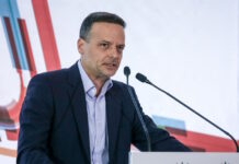 Δεν έχει τέλος η φαγωμάρα στο ΠΑΣΟΚ: Νέες αιχμές από τον Χάρη Δούκα σε κλειστή τηλεδιάσκεψη με υποστηρικτές του από όλη την Ελλάδα