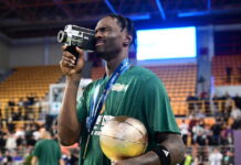 Παναθηναϊκός: Ο Χέιζ-Ντέιβις ανέβασε το βίντεο του τελικού από την vintage κάμερα με τον Ναν να πρωταγωνιστεί