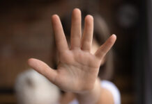 Άνω Λιόσια: 44χρονος κακοποιούσε σεξουαλικά 2 παιδιά – Ο πατέρας του ενός κανόνιζε τα ραντεβού της φρίκης έναντι αμοιβής