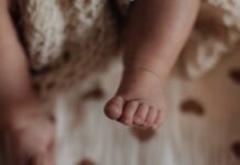 Ελπίδες για το κοριτσάκι που έπεσε στο συντριβάνι στην Καλλιθέα – Θετικά νέα για τα 3 παιδάκια που νοσηλεύονται στις ΜΕΘ παίδων