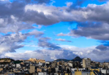 Καιρός σήμερα: Λιακάδα στις περισσότερες περιοχές – Τοπικές βροχές στα νοτιοανατολικά, βοριάδες στο Αιγαίο
