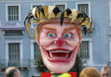 Πατρινό Καρναβάλι: 50.000 καρναβαλιστές στους δρόμους – Δείτε live τη μεγάλη παρέλαση