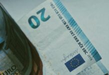 Έρχονται εκπλήξεις στον κατώτατο μισθό