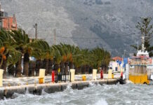 Χωρίς πλοία Ζάκυνθος και Κεφαλονιά λόγω κακοκαιρίας