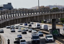 Τραγωδία στον Κηφισό: Νεκρός 74χρονος που έπεσε από πεζογέφυρα και παρασύρθηκε από φορτηγό