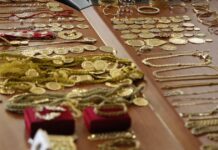 Κινηματογραφική ληστεία στην Κατερίνη: Έκλεψαν από βενζινάδικο αυτοκίνητο γεμάτο κοσμήματα – 300.000 ευρώ η λεία τους