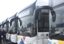 Η κυβέρνηση καρατόμησε τους επικεφαλής του ΟΣΕΘ μετά το μπαράζ περιστατικών με φωτιές σε λεωφορεία