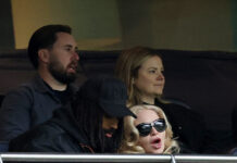 Η Μαντόνα έχει μόνιμη θέση στις κερκίδες της Τότεναμ, όπου και αγωνίζονται οι δίδυμες κόρες της