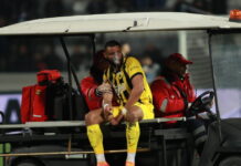 ΠΑΟΚ – ΑΕΚ: Οζντόεφ, Μουκουντί και Πήλιος έγιναν αναγκαστική αλλαγή, μάσκα οξυγόνου φόρεσε ο Καμερουνέζος