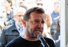 Νίκος Πλακιάς: «Το μόνο που με ένοιαζε ήταν αν τα παιδιά ήταν ζωντανά, αν φώναζαν “μαμά και μπαμπά”»