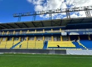 Παναιτωλικός: Μπαίνουν τα καθίσματα στη μικρή εξέδρα