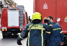 Φωτιά σε όχημα στην οδό Πειραιώς στο Μοσχάτο στο ρεύμα προς Αθήνα – Διακοπή της κυκλοφορίας στο σημείο