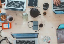 Έρχεται νέο “κρατικό” πρόγραμμα στήριξης για πτυχιούχους με επιδότηση έως 36.000 ευρώ – Όλα όσα είπε ο Παπαθανάσης