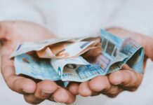 Επιτροπή Εξώδικης Επίλυσης Φορολογικών Διαφορών: Ποιοι μπορούν να πετύχουν κούρεμα έως και 75% στα πρόστιμα της Εφορίας και πώς