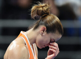 Μαρία Σάκκαρη – Καρολίνα Μούχοβα 1-2: Ήττα με ανατροπή και «κατάρρευση» στο φινάλε για την Ελληνίδα τενίστρια στη Ντόχα