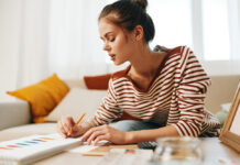 Habit stacking: Το απλό «μυστικό» που κάνει τις υγιεινές συνήθειες να κρατάνε