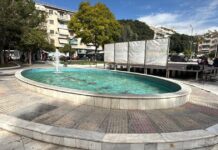 Καλλιθέα: Σε κρίσιμη κατάσταση παραμένει η 2χρονη που έπεσε στο συντριβάνι – Το ευχαριστώ του θείου της στους αστυνομικούς