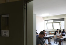 ΚΚΕ για Εθνικό Απολυτήριο: Οι αλλαγές στο Λύκειο προμηνύουν ολομέτωπη επίθεση σε μαθητές, γονείς, εκπαιδευτικούς