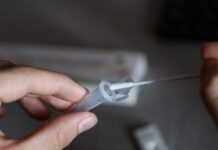 ΕΟΔΥ: 9 νεκροί από γρίπη και 7 από κορονοϊό την τελευταία εβδομάδα