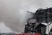 Βιολάντα: Ρίχνουν χημικές ουσίες στον χώρο για να «απενεργοποιήσουν» το προπάνιο και να επανεκκινήσουν οι έρευνες στο εργοστάσιο