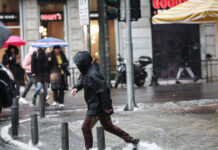 Κακοκαιρία: Ισχυρές βροχές, καταιγίδες και χαλάζι σε 8 περιοχές μέχρι την Παρασκευή – Επικαιροποιήθηκε το έκτακτο δελτίο