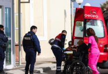 Χίος: 23 άνθρωποι παραμένουν για νοσηλεία μετά το πολύνεκρο επεισόδιο με μετανάστες – Ανάμεσά τους 11 παιδιά και οι έγκυες που απέβαλαν