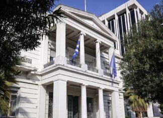 Υπουργείο Εξωτερικών για τις απειλές Φιντάν: Η Ελλάδα δεν δέχεται υποδείξεις για την εξωτερική της πολιτική, ούτε οφείλει εξηγήσεις σε κανέναν