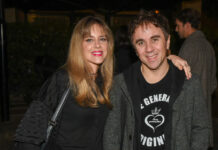 Αγοραστή Αρβανίτη: Κάνει τον απολογισμό ενός μήνα με ένα παιδί και ένα νεογέννητο