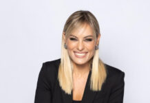 Ελεονώρα Μελέτη: Το GRWM βίντεο πριν από το Ευρωκοινοβούλιο και η ατάκα «μην το δοκιμάσετε στο σπίτι»