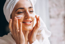 Απαλλαγή από τους φραγμένους πόρους με 3 απλά συστατικά