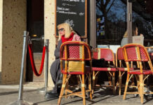 Ελεωνόρα Ζουγανέλη: Οι λόγοι που αγαπάει το Παρίσι είναι αμέτρητοι