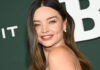 Αγνώριστη η Miranda Kerr: Η εντυπωσιακή αλλαγή στα μαλλιά της