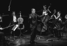 Ο Νίκος Αλιάγας έγινε για λίγο και μαέστρος ορχήστρας στο Παρίσι