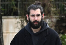 Δημήτρης Φιλιππίδης: Το τελεσίγραφο στον πατέρα του, η θέση του στον χώρο και η αναπόφευκτη σύγκριση