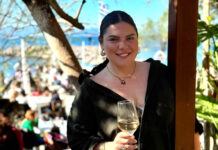 Δανάη Μπάρκα: Χέρι-χέρι με τον Φάνη της μας δείχνει το νέο τους σπίτι στην… Καλαμάτα!